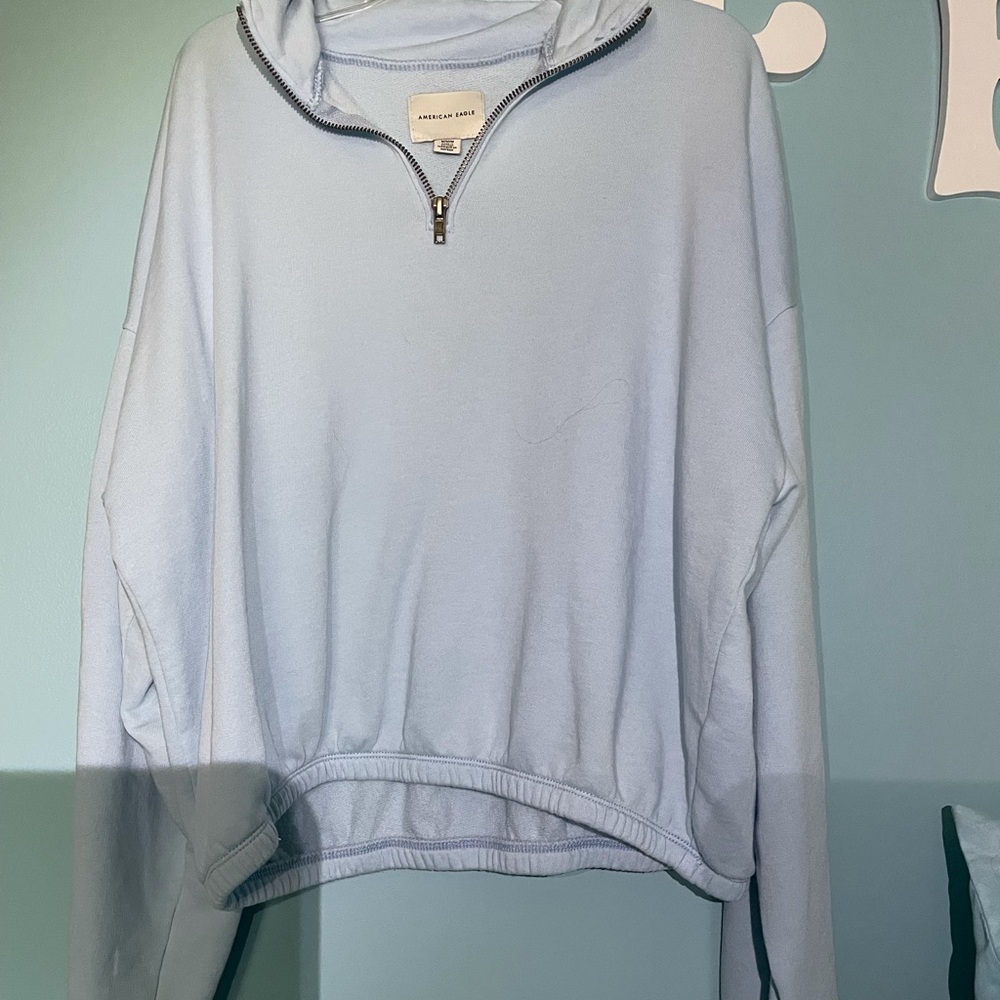 Long sleeve blue crop top
